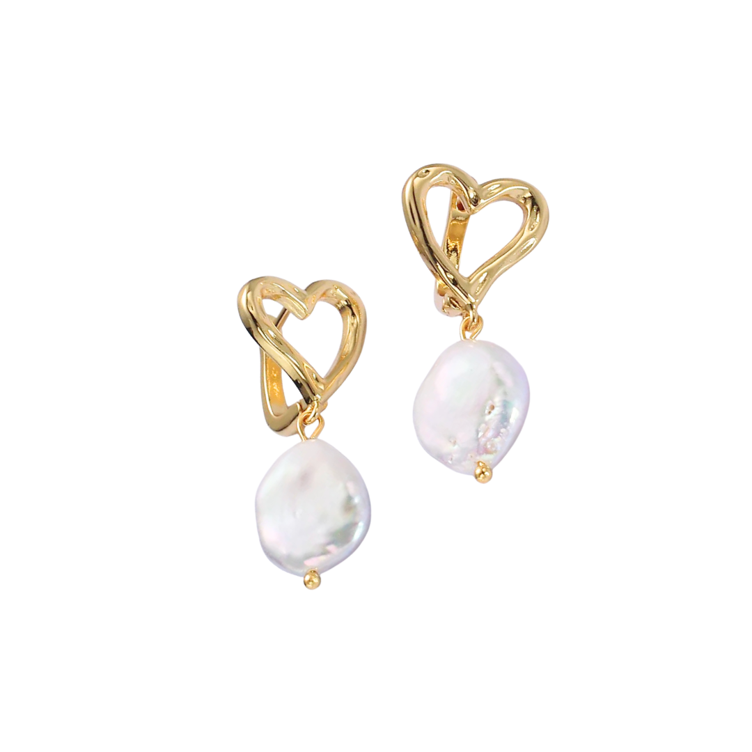 Ana Heart Pearl Earrings