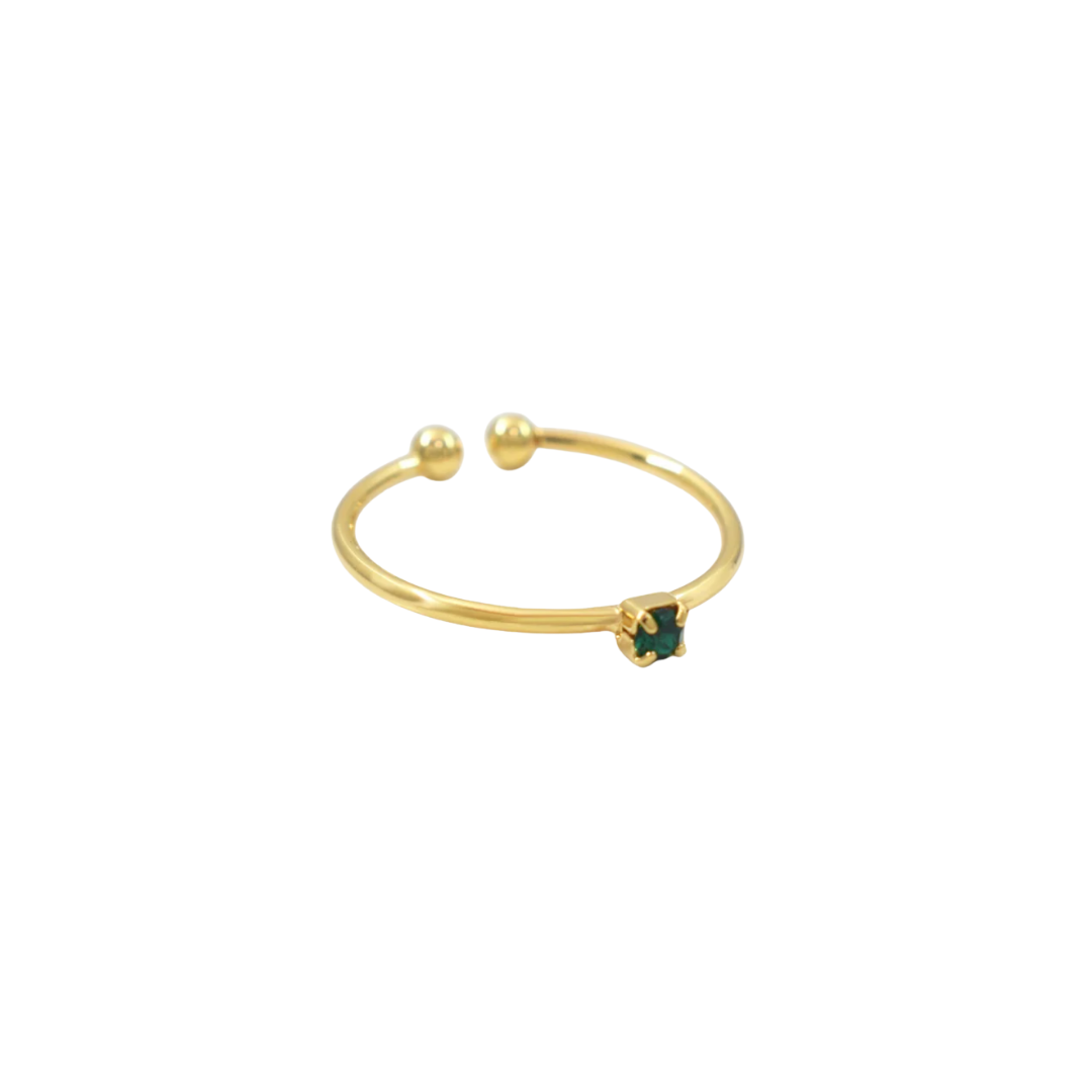 Dainty Emerald Stone Ring